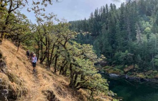 Rogue River Trail Shuttles